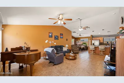 14767 N 139th Lane, Surprise, AZ 85379 - Photo 7