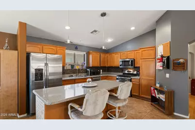 14767 N 139th Lane, Surprise, AZ 85379 - Photo 13