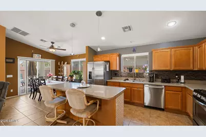 14767 N 139th Lane, Surprise, AZ 85379 - Photo 17