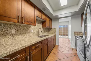 912 E Villa Rita Dr, Phoenix, AZ 85022 - Photo 3