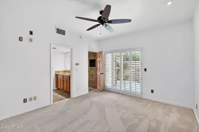 10 E Coral Gables Drive, Phoenix, AZ 85022 - Photo 23