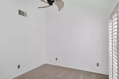 10 E Coral Gables Drive, Phoenix, AZ 85022 - Photo 17