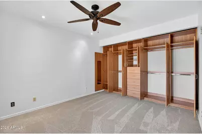 10 E Coral Gables Drive, Phoenix, AZ 85022 - Photo 21