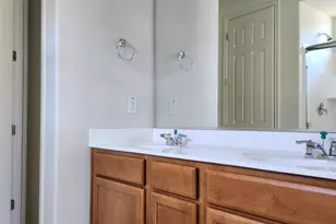 9046 W Luke Ave, Glendale, AZ 85305 - Photo 11