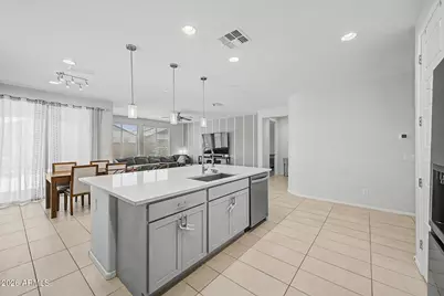 25594 N 164th Avenue, Surprise, AZ 85387 - Photo 13