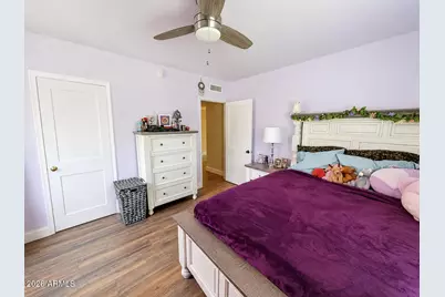 15 E Orange Drive, Phoenix, AZ 85012 - Photo 11