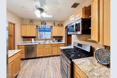 15 E Orange Drive, Phoenix, AZ 85012 - Photo 19