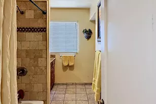 15 E Orange Dr, Phoenix, AZ 85012 - Photo 13