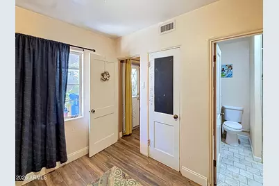 15 E Orange Drive, Phoenix, AZ 85012 - Photo 23