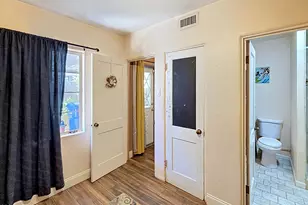 15 E Orange Dr, Phoenix, AZ 85012 - Photo 23