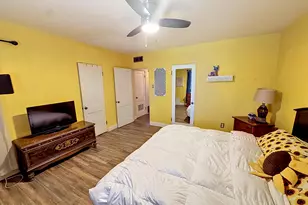 15 E Orange Dr, Phoenix, AZ 85012 - Photo 17