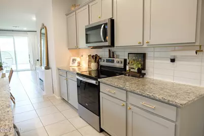 18143 W Paraiso Drive, Surprise, AZ 85387 - Photo 7