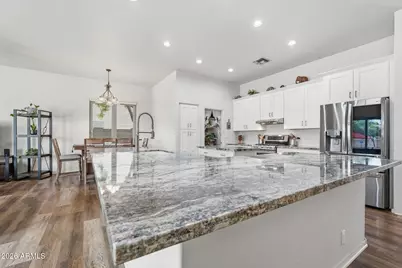 11203 W Cottonwood Lane, Avondale, AZ 85392 - Photo 7