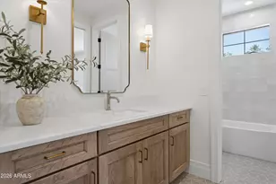 4248 E Patricia Jane Dr, Phoenix, AZ 85018 - Photo 41