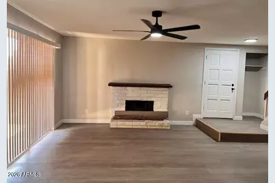 6935 W Monterosa Circle #1386, Phoenix, AZ 85033 - Photo 3
