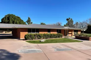 375 S Buena Vista Ave, Gilbert, AZ 85296 - Photo 29
