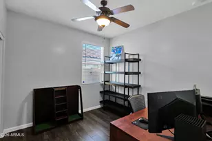 1818 E Grove St, Phoenix, AZ 85040 - Photo 21