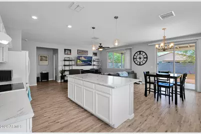 1818 E Grove Street, Phoenix, AZ 85040 - Photo 5