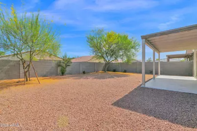1818 E Grove Street, Phoenix, AZ 85040 - Photo 25