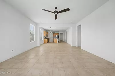 8954 W San Juan Avenue, Glendale, AZ 85305 - Photo 9