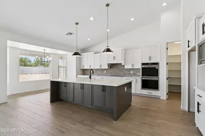 1686 E Carriage Lane, Phoenix, AZ 85086 - Photo 5