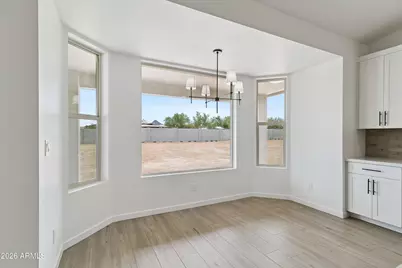 1686 E Carriage Lane, Phoenix, AZ 85086 - Photo 9