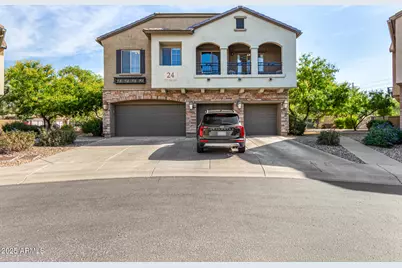 357 N 168th Drive, Goodyear, AZ 85338 - Photo 3