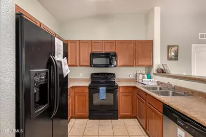 357 N 168th Drive, Goodyear, AZ 85338 - Photo 5