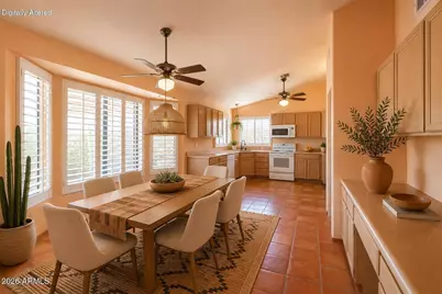 125 E Blue Eagle Lane, Phoenix, AZ 85086 - Photo 9