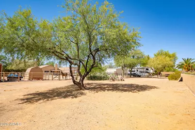 125 E Blue Eagle Lane, Phoenix, AZ 85086 - Photo 57