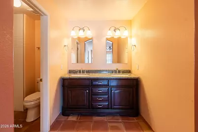 125 E Blue Eagle Lane, Phoenix, AZ 85086 - Photo 35