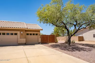 125 E Blue Eagle Lane, Phoenix, AZ 85086 - Photo 63