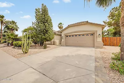 875 W Beechnut Drive, Chandler, AZ 85248 - Photo 5