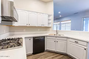 6892 W Monterey St, Chandler, AZ 85226 - Photo 7
