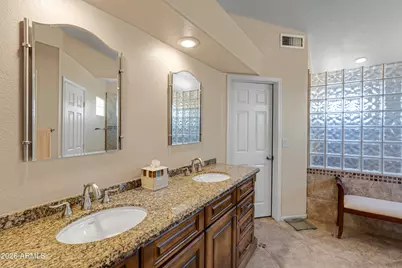 1317 E Grandview Road, Phoenix, AZ 85022 - Photo 17