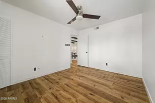 1066 E Carson Dr, Tempe, AZ 85282 - Photo 27