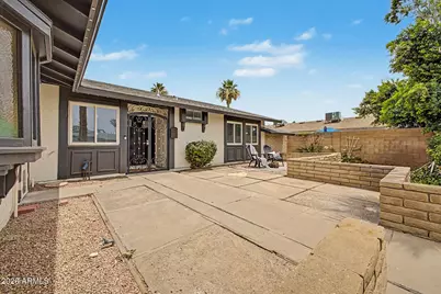 1066 E Carson Drive, Tempe, AZ 85282 - Photo 3