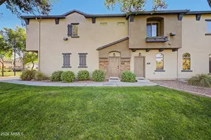 2727 N Price Rd, Chandler, AZ 85224 - Photo 5