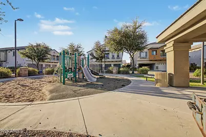 2727 N Price Road #57, Chandler, AZ 85224 - Photo 37