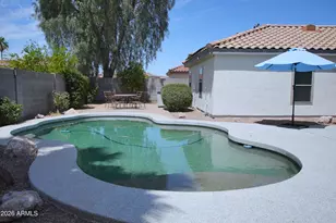 15529 W Gelding Dr, Surprise, AZ 85379 - Photo 5