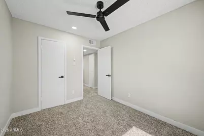4107 W Wonderview Road, Phoenix, AZ 85019 - Photo 19
