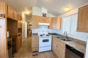 111 S Greenfield Rd, Mesa, AZ 85206 - Photo 33
