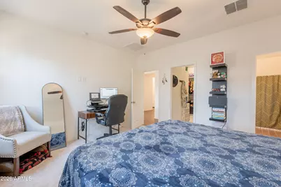 1813 E Grenadine Road, Phoenix, AZ 85040 - Photo 19