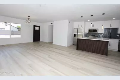 2371 W Paradise Lane, Phoenix, AZ 85023 - Photo 9