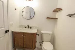 2371 W Paradise Ln, Phoenix, AZ 85023 - Photo 15