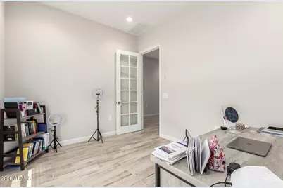 10446 W Lone Cactus Drive, Peoria, AZ 85382 - Photo 23