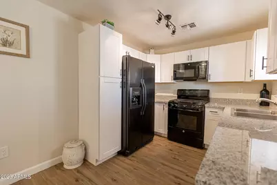 613 W McMurray Boulevard, Casa Grande, AZ 85122 - Photo 7