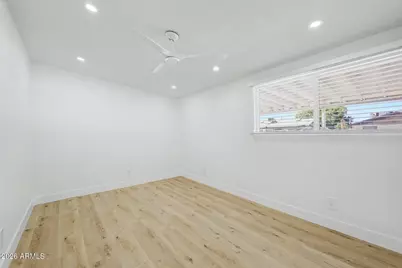 5232 W Hearn Road, Glendale, AZ 85306 - Photo 21