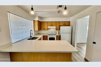 5635 W Brown Street, Glendale, AZ 85302 - Photo 5