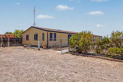 24805 N 115th Avenue, Sun City, AZ 85373 - Photo 11